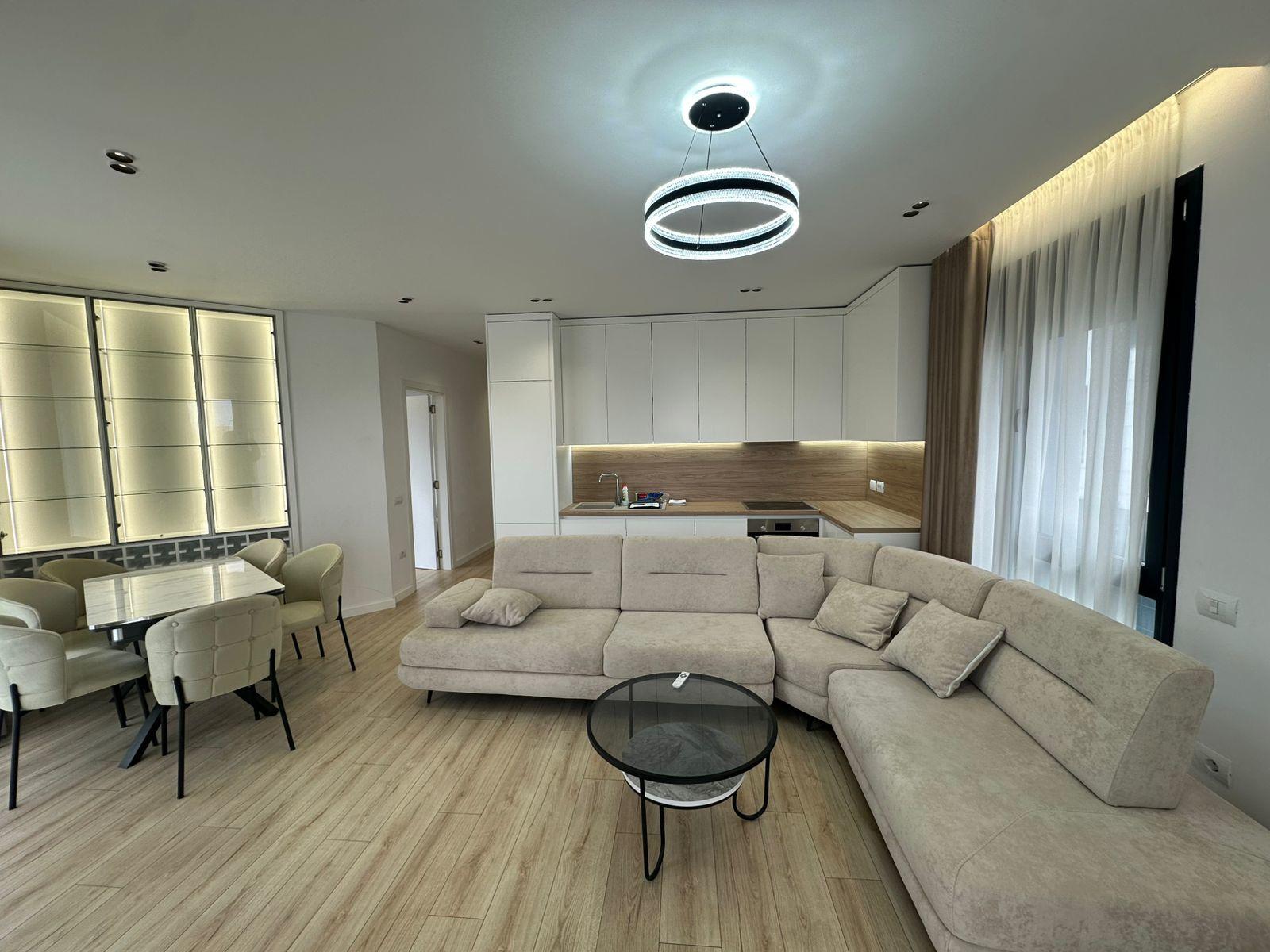 APARTAMENT ME QERA 2+1+POST PARKIMI LIQENI THATE 1.400 EURO – Tiranë