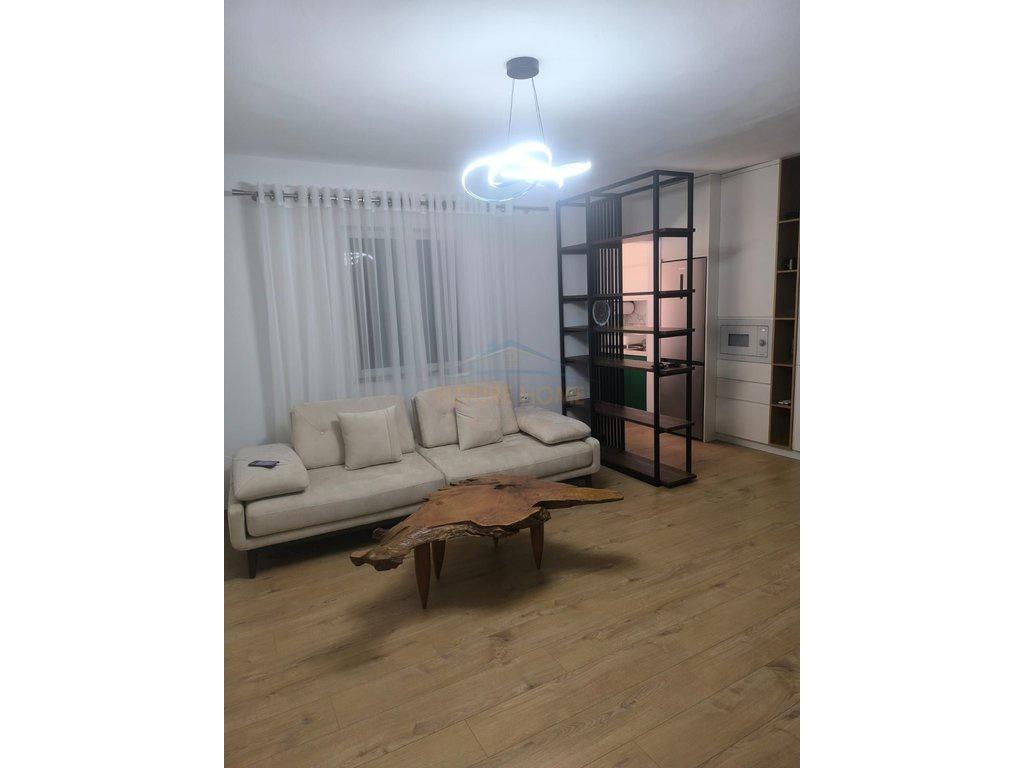 0692268458 Qera, Apartament 2+1, Myslym Shyri, Tirane – Tiranë