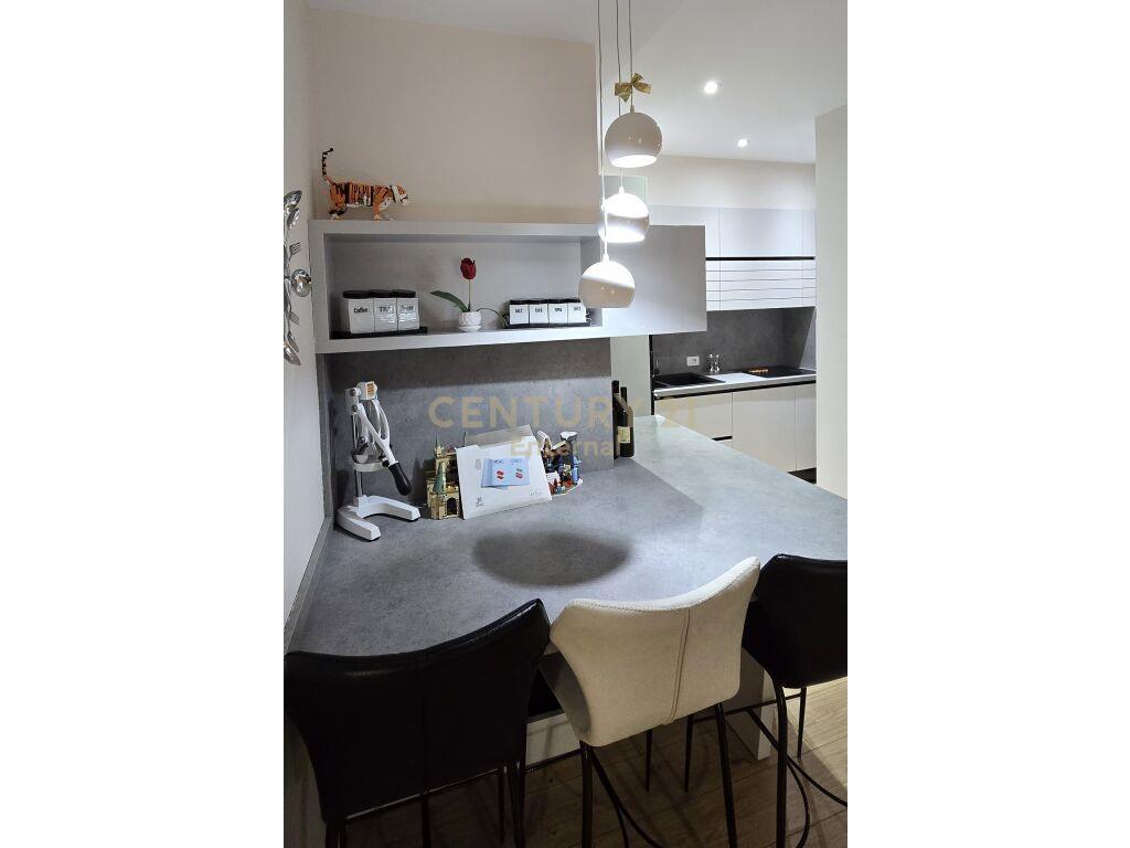 JEPET ME QIRA APARTAMENT 1+1 TEK KOMPLEKSI DELIORGJI – Tiranë - 1