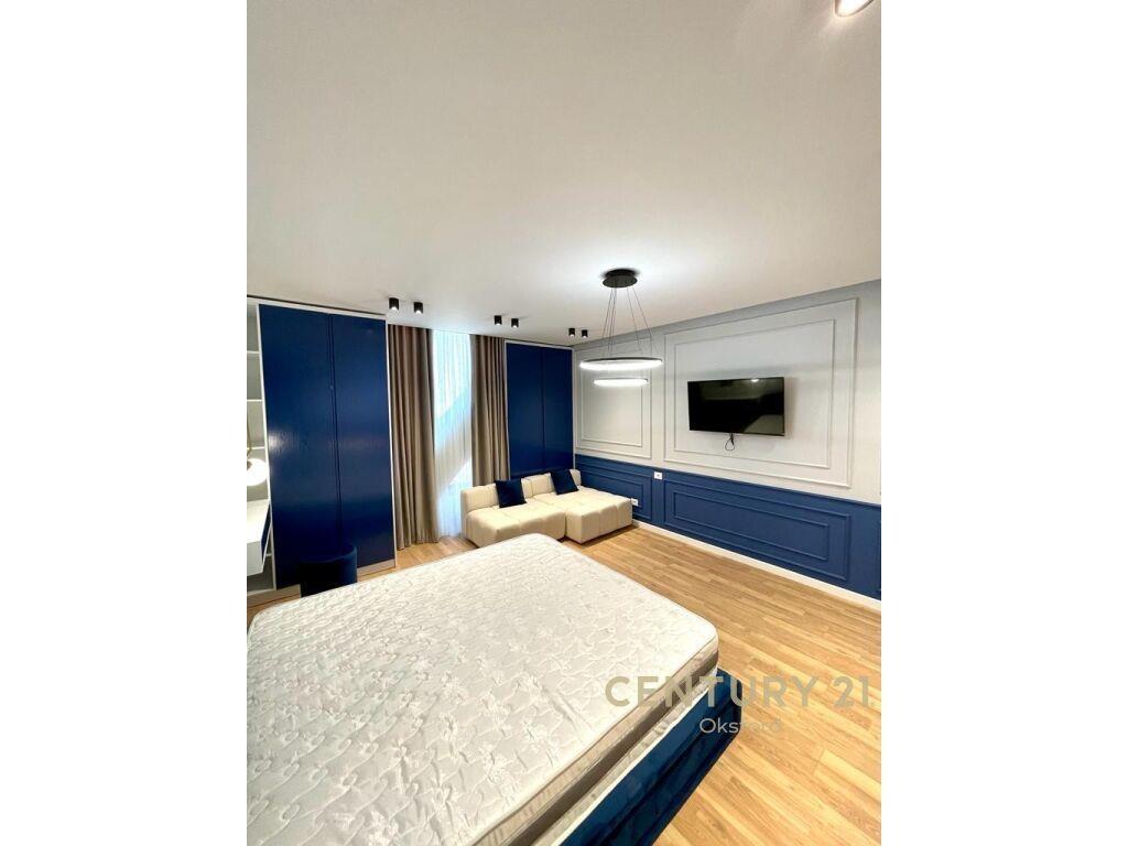 JAPIM ME QIRA GARSONIERE TEK SQUARE 21 – Tiranë - 1