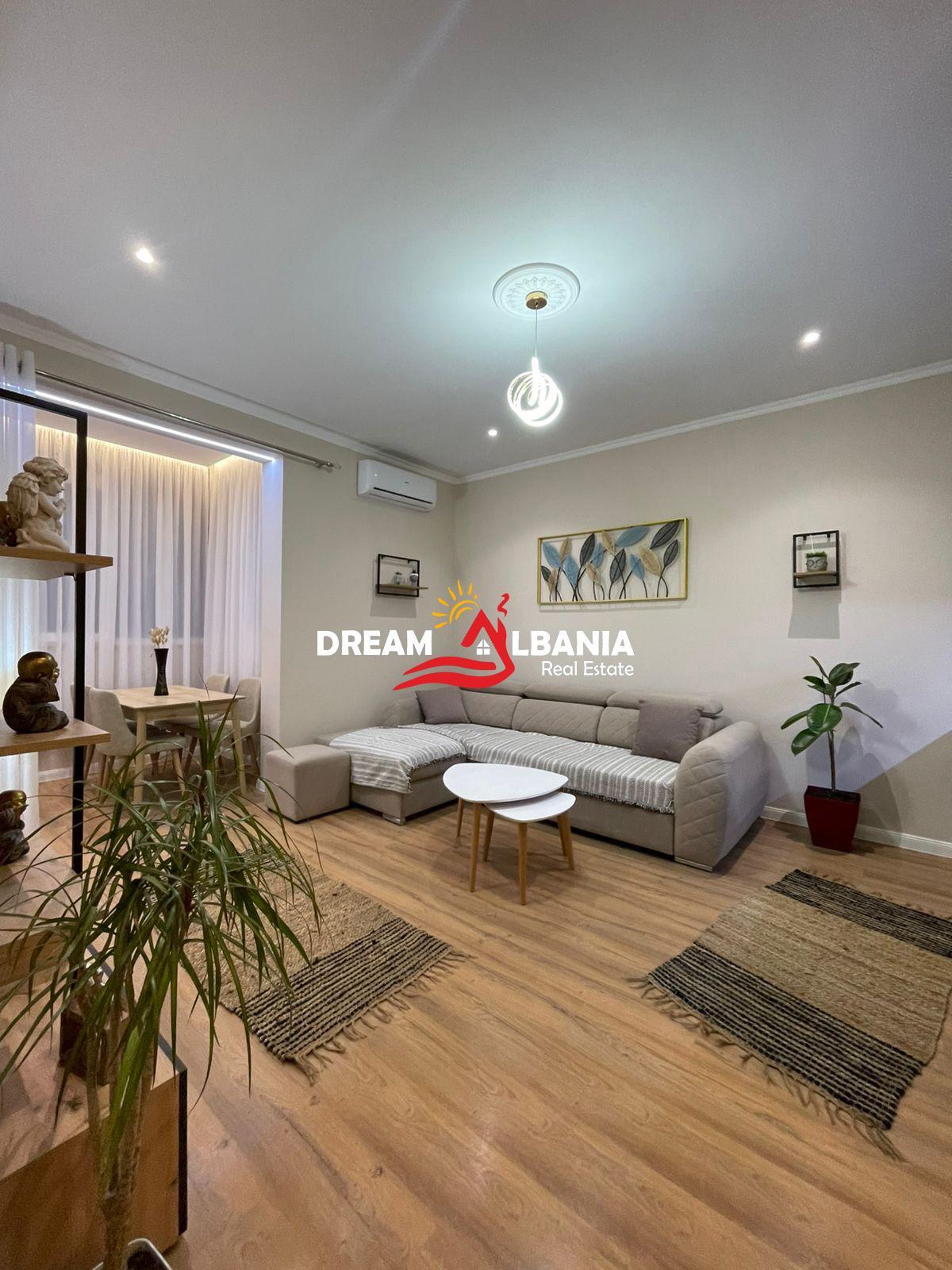Jepet me qera apartament 1+1, rruga e Kavajes (ID 42111532) – Tiranë