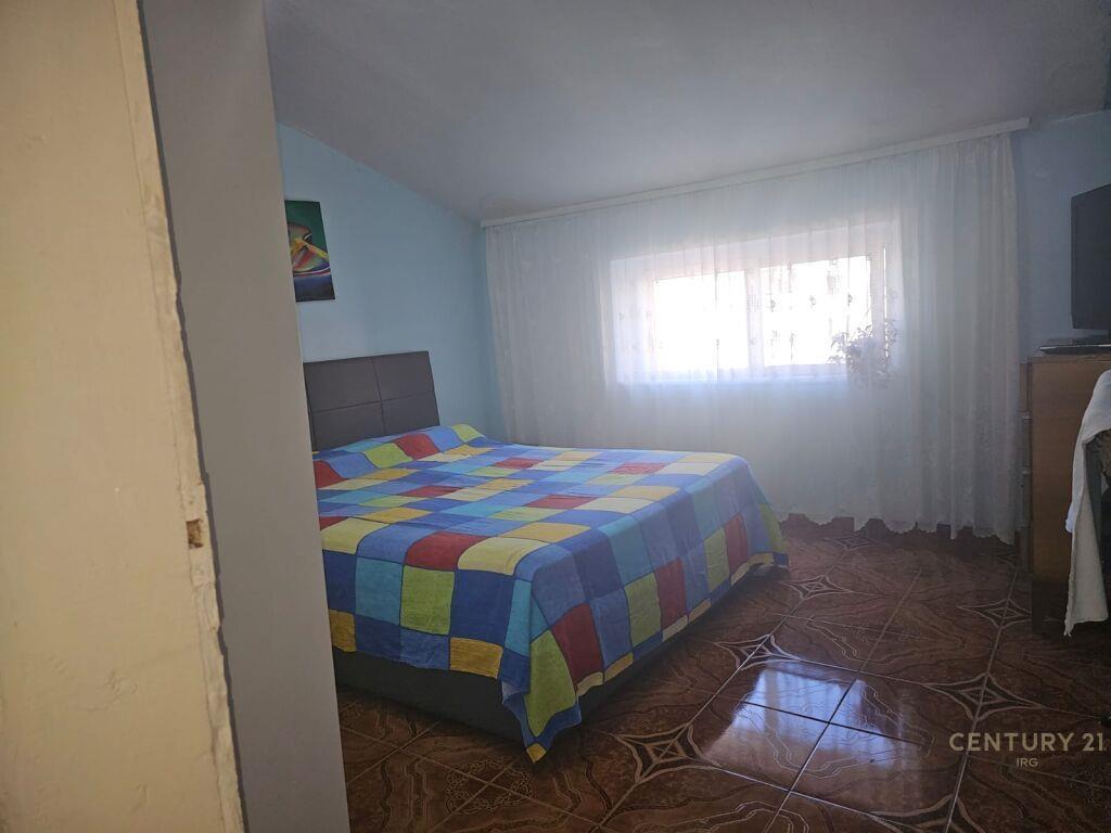 Shitet Apartament 1+1, Myslym Shyri !!! – Tiranë