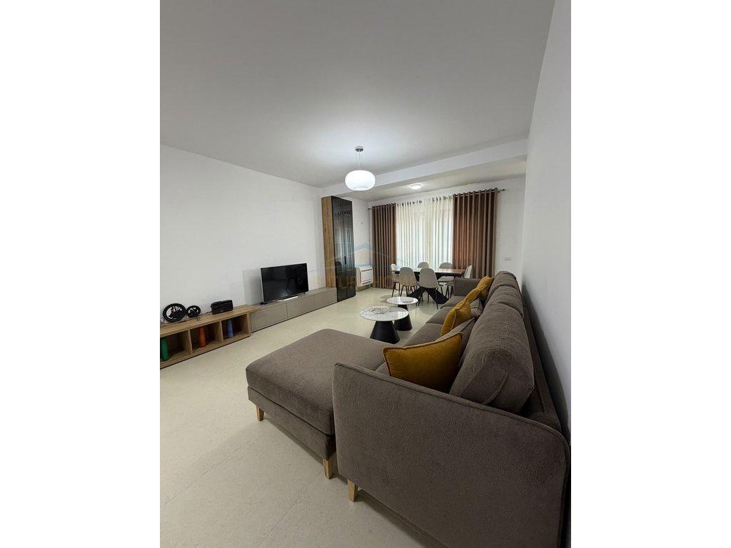 0683487469 Qira, Apartament 2+1+2, Rruga e Elbasanit, TIRANE – Tiranë