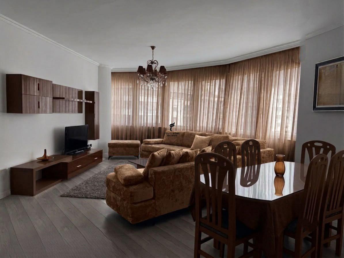 APARTAMENT ME QERA 3+1 RRUGA E KAVAJES 1.200 EURO FH-85048 – Tiranë
