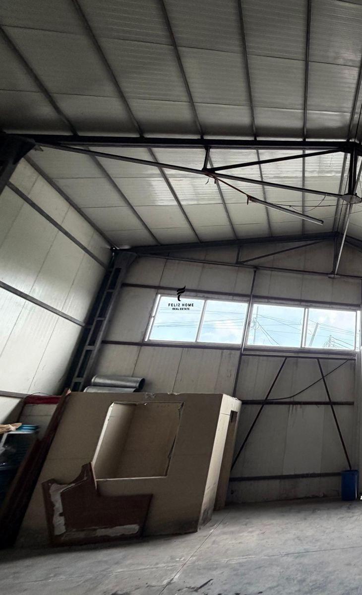 KAPANON ME QERA 400M2 VORE 140.000 LEKE FH-70481 – Tiranë