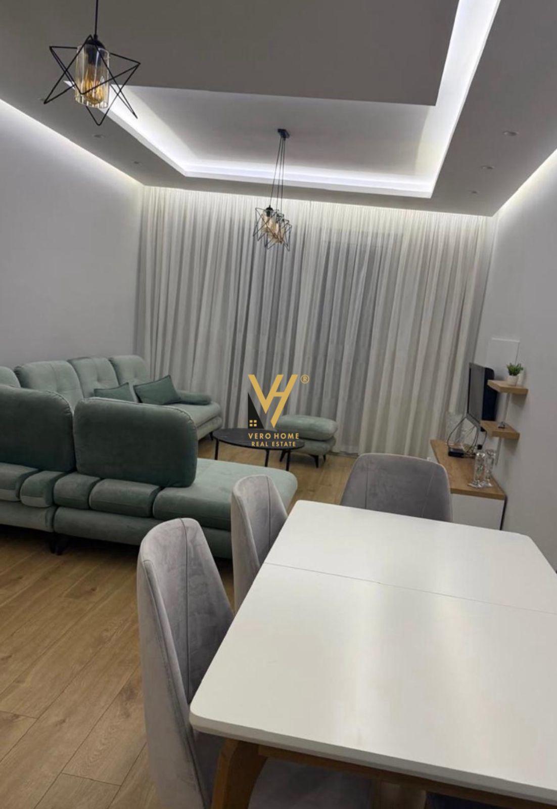 JEPET APARTAMENT 2+1+2+2BLK ME QERA TE RR.KAVAJES 65.000 LEK – Tiranë