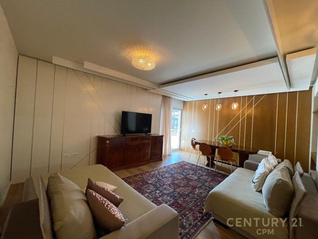 Apartament 2+1 per qira ne Bllok! – Tiranë