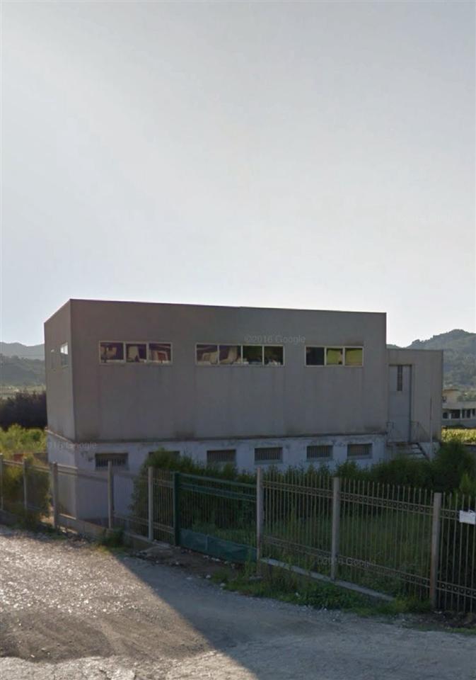 SHITET KAPANON 600 M2 PEZE HELMES 300.000 EURO – Tiranë