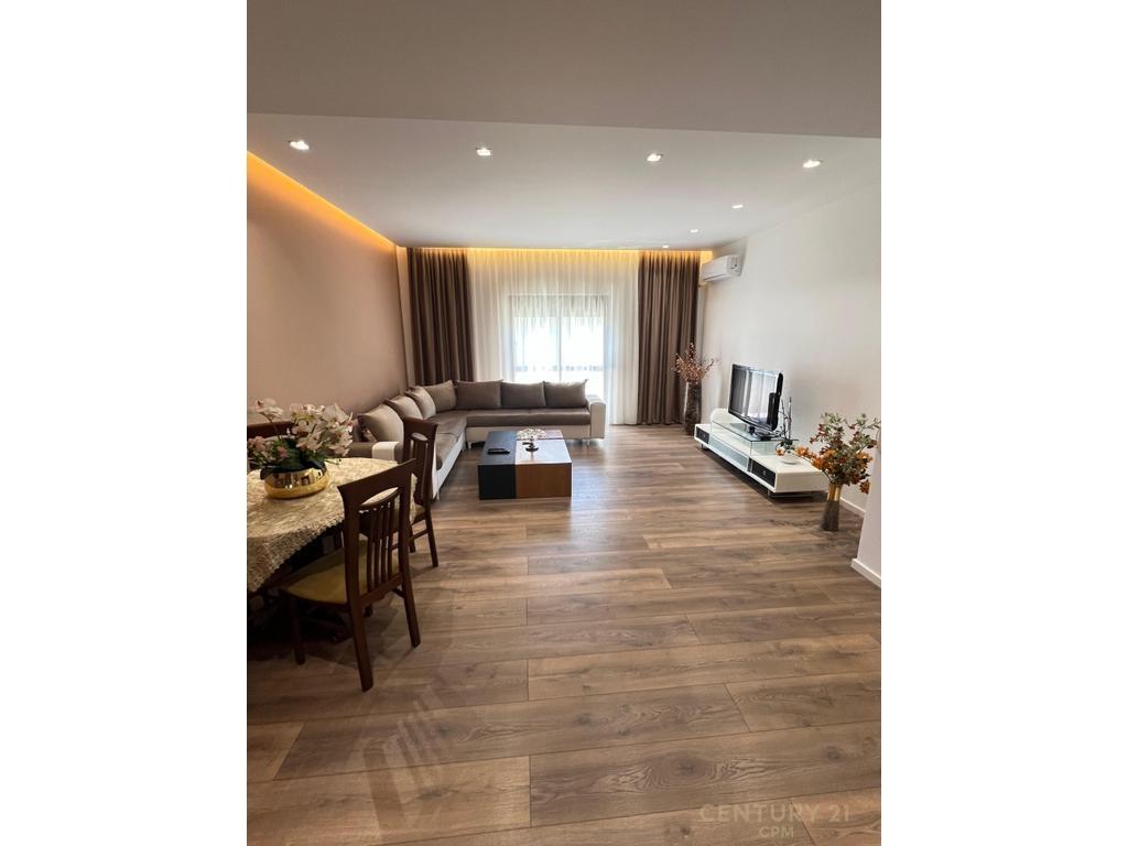 Apartament 2+1 për Shitje pranë tregut Elektrik! – Tiranë - 1