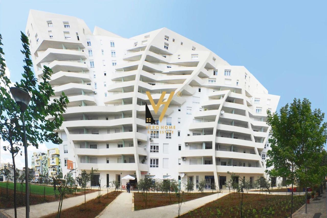 SHITET AMBIENT 40 M2 TEK RRUGA NDRE MJEDA 98.000 EURO – Tiranë