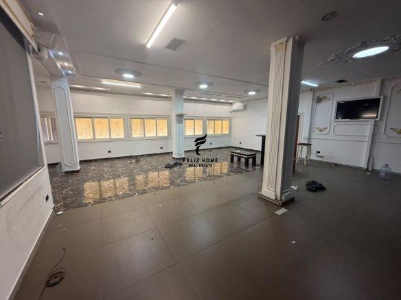 ZYRE ME QERA 240 M2 STACIONI TRENIT 230.000 LEKE FH-87972 – Tiranë - 1