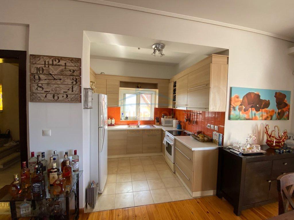 0693769552Qera, Apartament 2+1+Post Parkimi, Kodra e Priftit – Tiranë