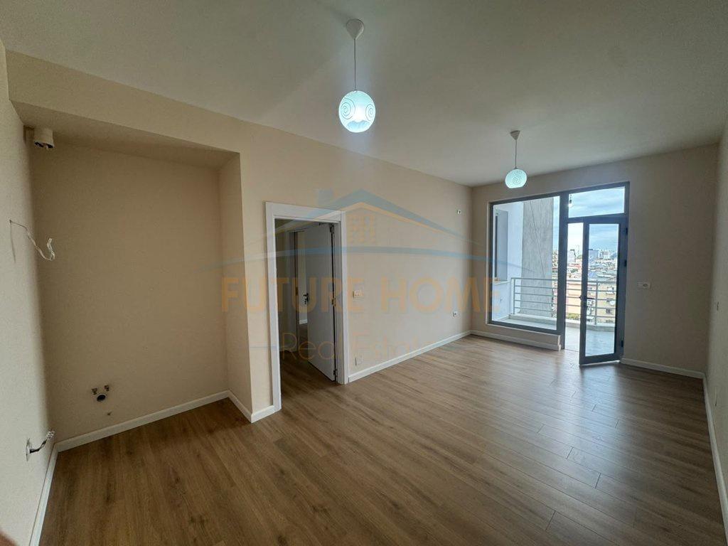 0698855660, Shitet, Apartament 1+1, Rruga e Kavajes, Tirane. – Tiranë