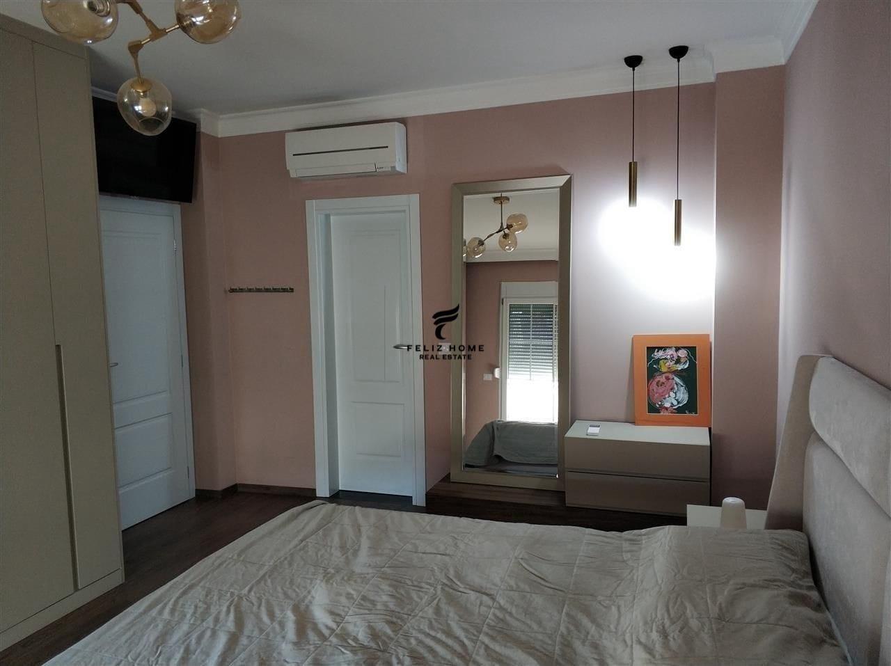 APARTAMENT ME QERA 2+1 RR.KAVAJES 1100 EURO – Tiranë - 1