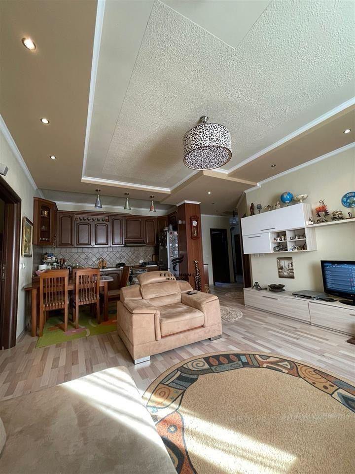 SHITET APARTAMENT 3+1 BRRYL 254.000 EURO – Tiranë