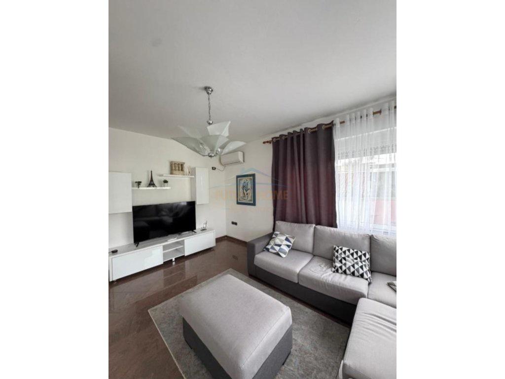 0683487469 Qira, Apartament 1+1+Verandë, BLLOKU , TIRANE – Tiranë - 1