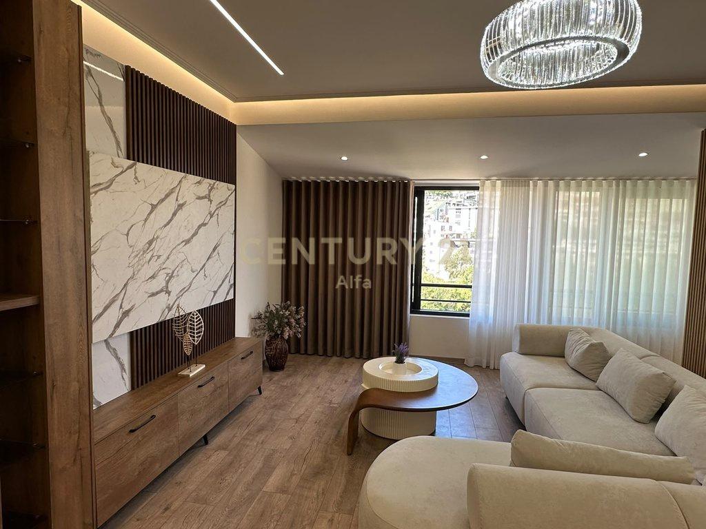 Apartament 2+1 Per Shitje Liqeni i Thate – Tiranë