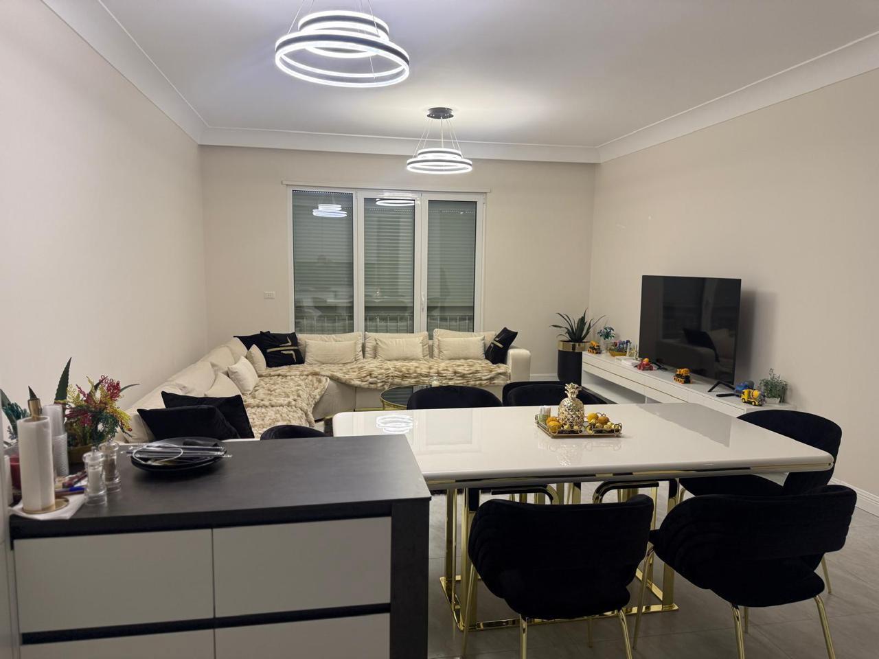 🔥Shitet apartament 2+1+2 i mobiluar – Joy Residence, pranë – Tiranë