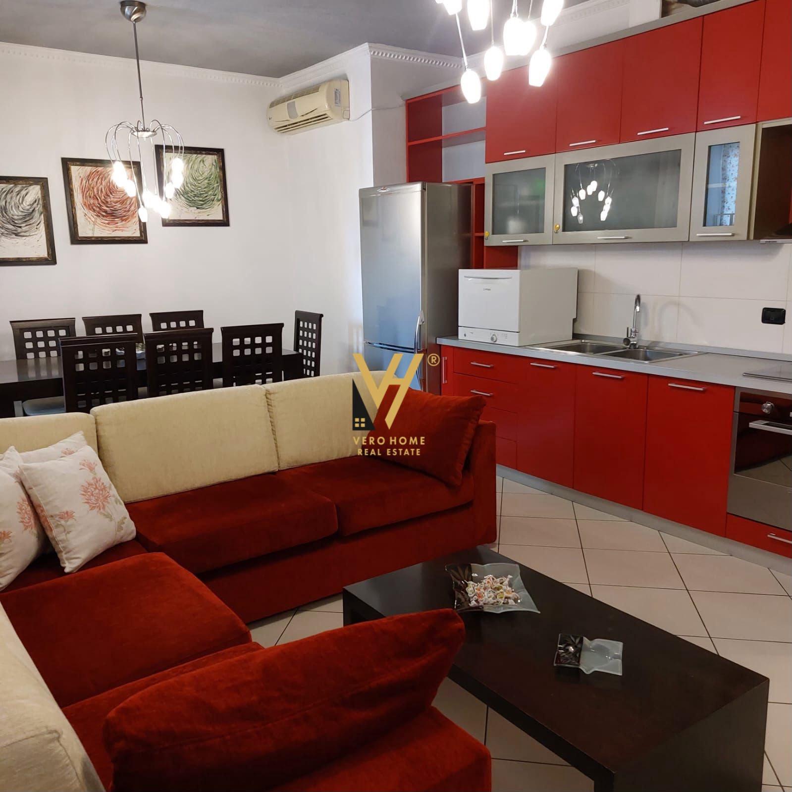 JEPET APARTAMENT 2+1+BLK ME QIRA TE JORDAN MISJA 65.000 LEKE – Tiranë