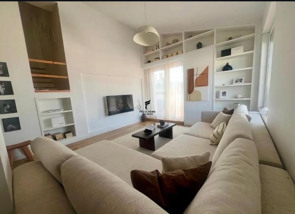 PENTHOUSE ME QERA DUPLEX 2+1+2 KODRA E DIELLIT 120.000 LEKE – Tiranë