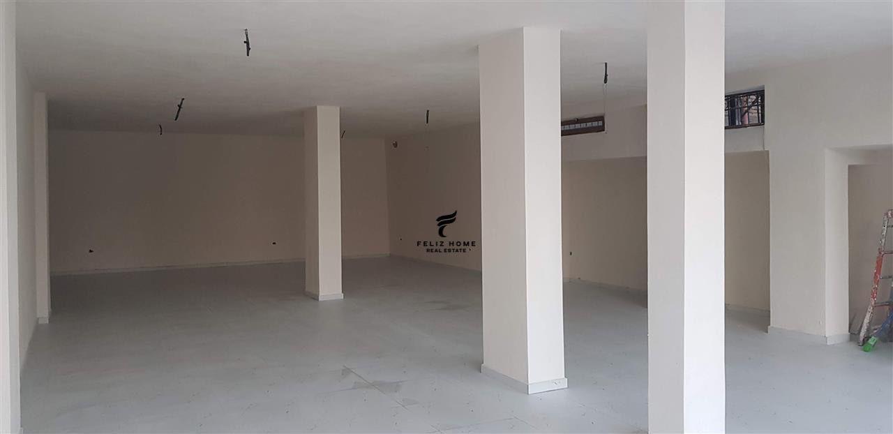 DYQAN ME QERA 145 M2 BRRYLI 1.500 EURO – Tiranë