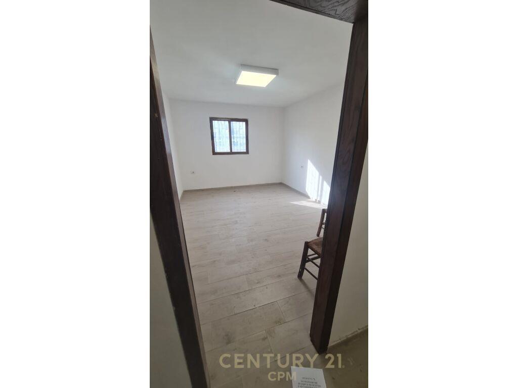 TEK PALLATI ME SHIGJETA SHESIM APARTAMENT 2+1 – Tiranë - 1