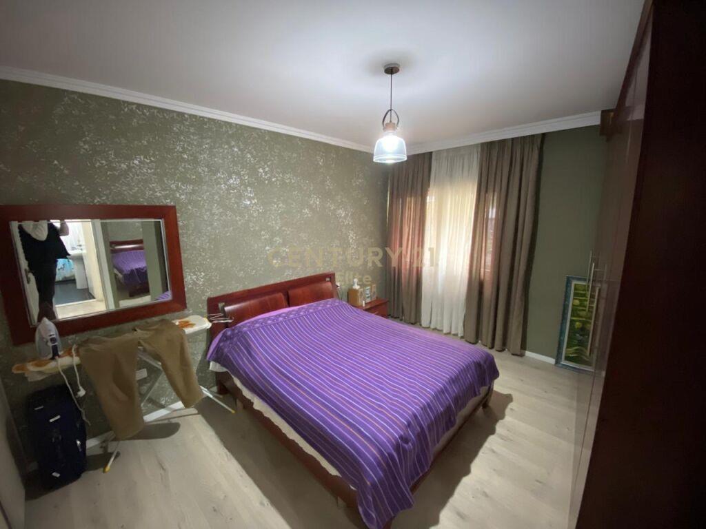 Shesim apartament ne Yzberish. – Tiranë