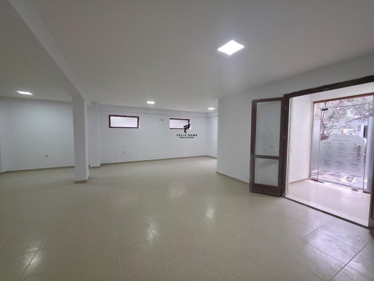 DYQAN ME QERA 90 M2 KOPSHTI BOTANIK 90.000 LEKE – Tiranë