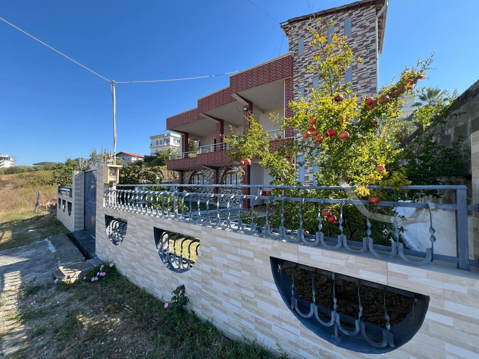 SHITET VILE 2 KATSHE, NE ARAPAJ DURRES 150000 EURO – Durrës - 1