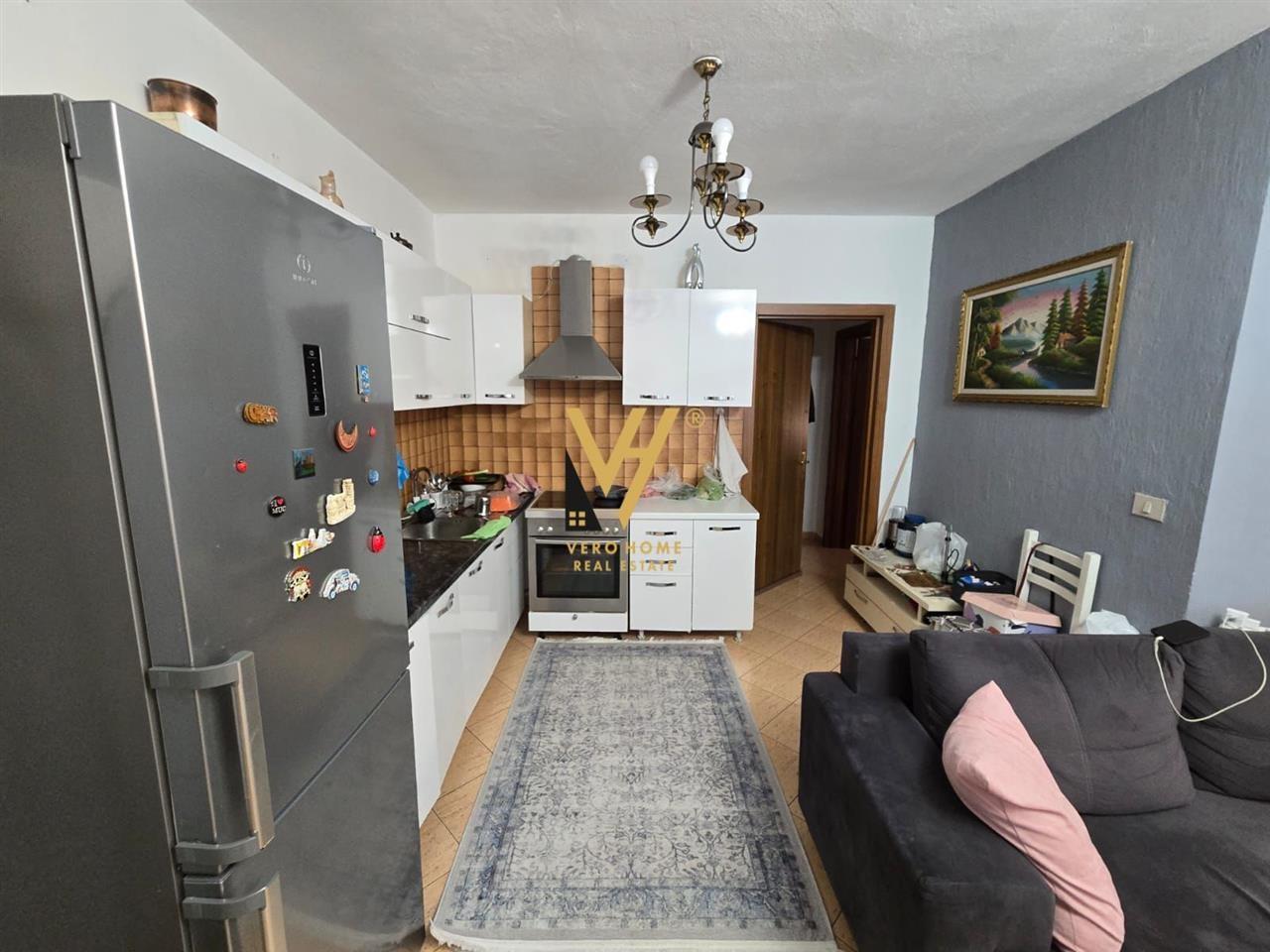 SHITET APARTAMENT 2+1+BLK TE KOMUNA E PARISIT 250.000 EURO – Tiranë