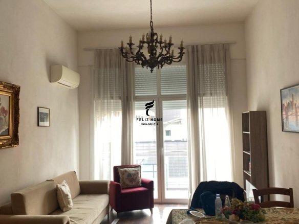 APARTAMENT ME QERA 2+1 ZOGU I ZI 90.000 LEKE FH-66309 – Tiranë