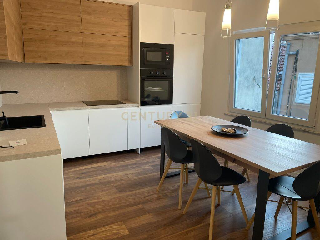 SELVIA, JAPIM ME QIRA APARTAMENT 2+1 – Tiranë - 1