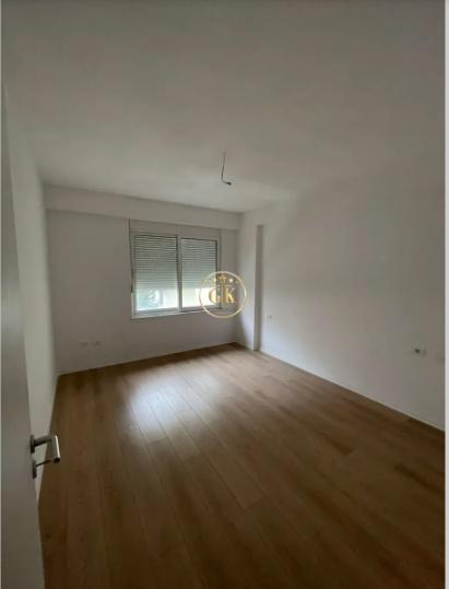 ID 21091854 SHITET APARTAMENT 1+1 ME BALLKON – DURRËS PLAZH – Durrës - 1