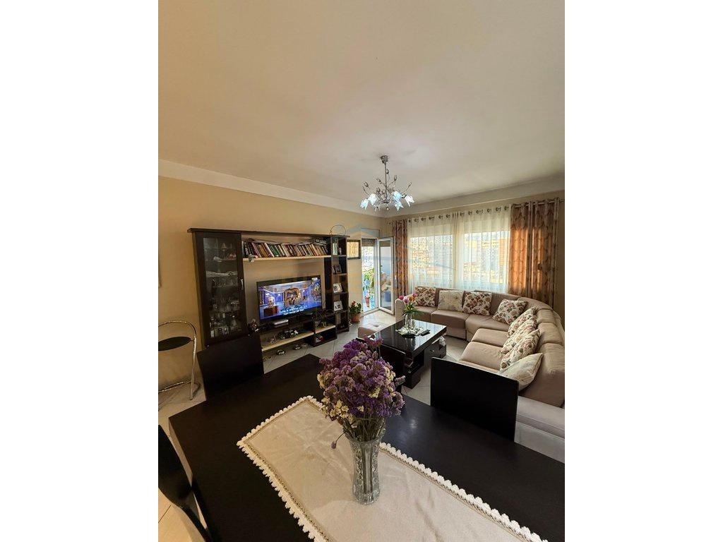 0693769552,Shitet, Apartament 3+1, Unaza e Re – Tiranë