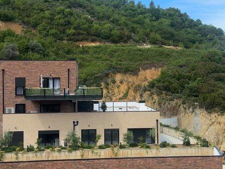 069 479 2 476 SHITET APARTAMENT 3+1+VERANDE,KODRA E DIELLIT – Tiranë