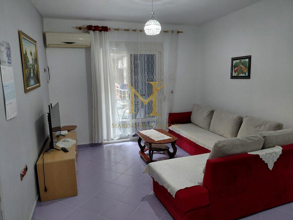 JEPET ME QERA APARTAMENT 1+1 NE PLAZH RROTA KUQE! – Durrës