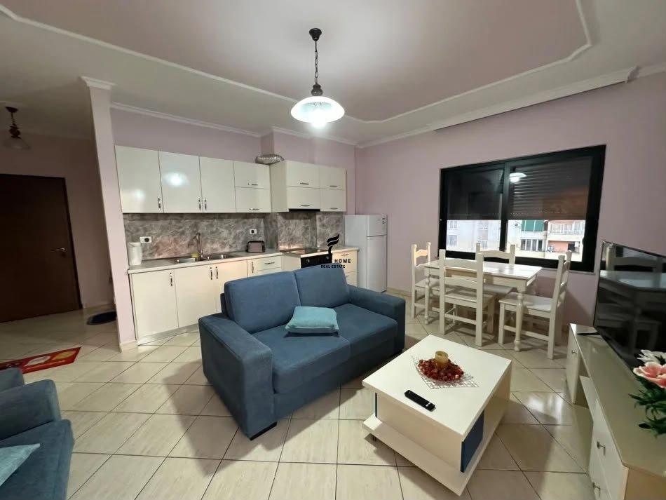 SHITET APARTAMENT 1+1 21 DHJETORI 21.000.000 LEKE FH-86164 – Tiranë