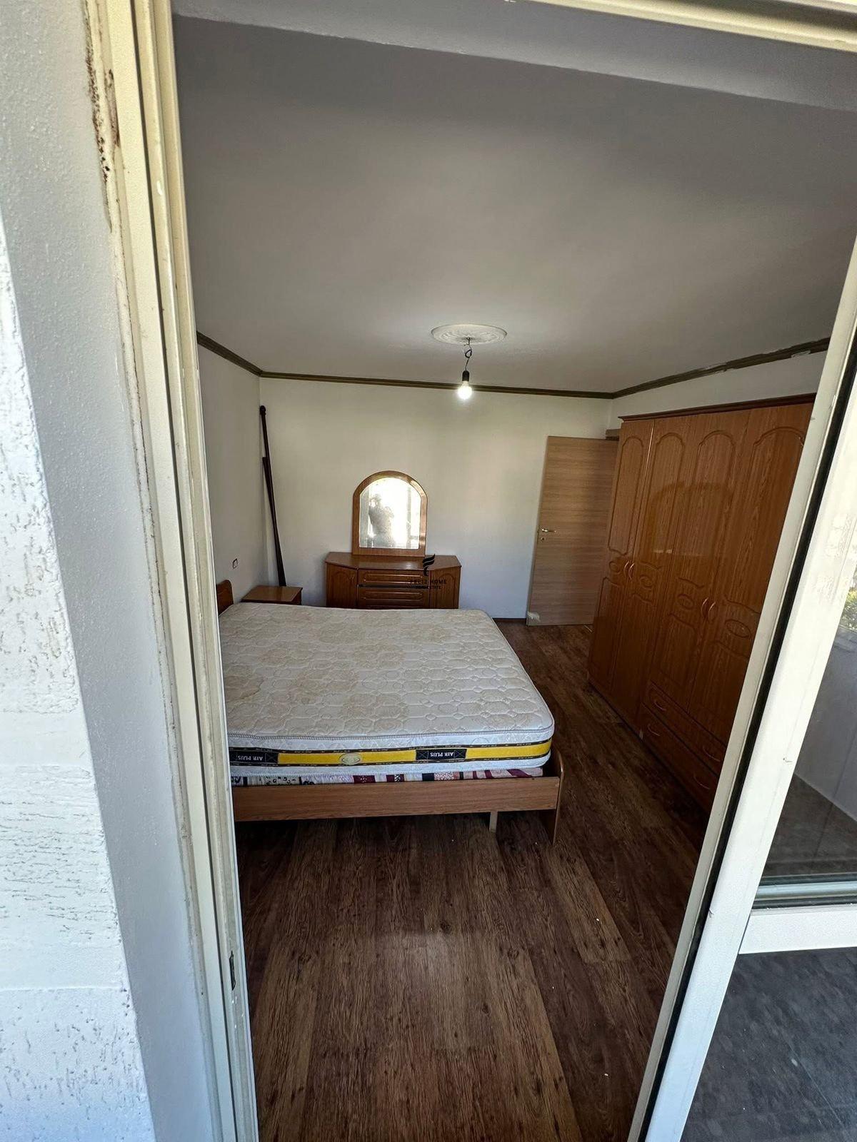 SHITET APARTAMENT 2+1 KOMBINAT 9.500.000 LEKE FH-72323 – Tiranë