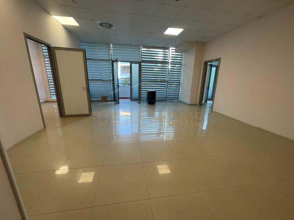 0696044423Qera, Ambjent Biznesi, Ish Rajoni , Durres – Tiranë