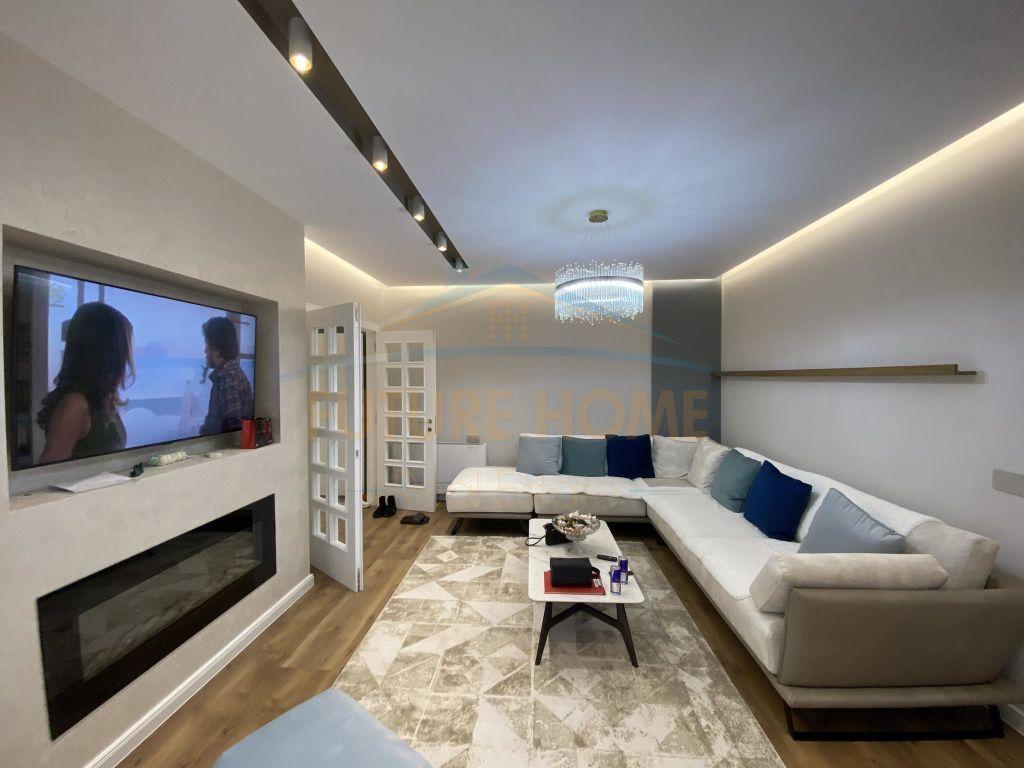 0692268458 Shitet, Apartamenti 3+1+2, Kompleksi Unaza e Re – Tiranë