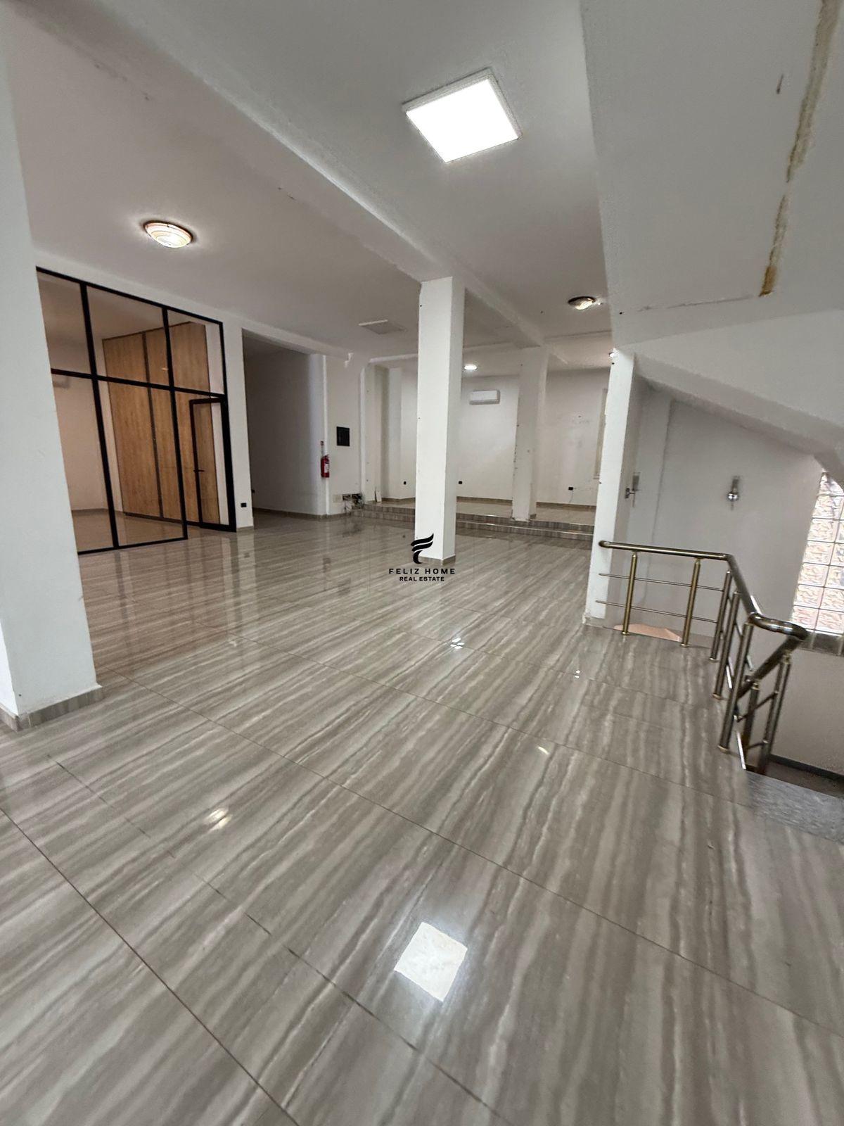 GODINE BIZNESI ME QERA 1100 M2 LAPRAKE 15.000 EURO – Tiranë - 1