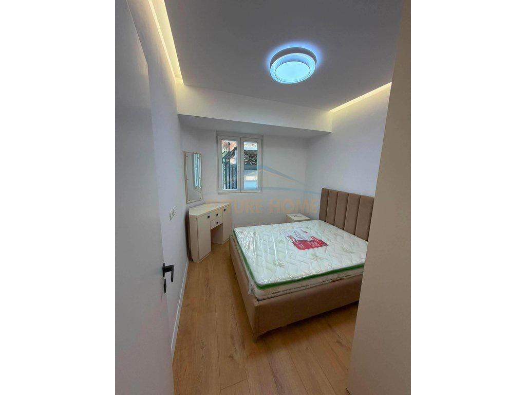 0696033060 Shitet, 2 Apartamente, Laprake – Tiranë