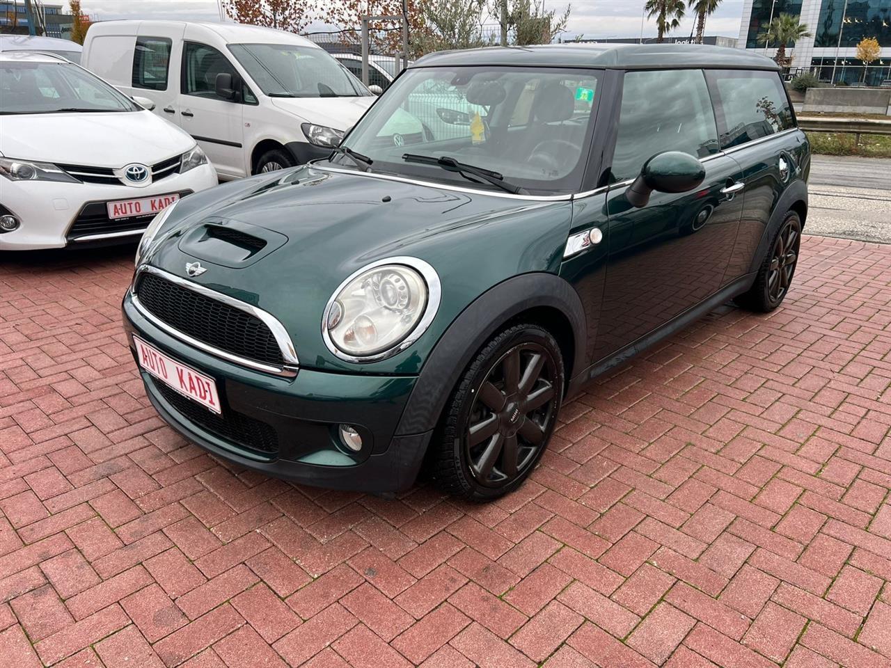 MINI COOPER CLUBMAN – Tiranë