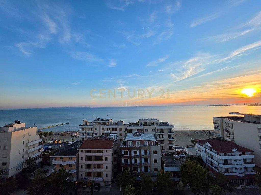 Apartament 1+1 me Pamje Deti për Shitje – Rrota e Kuqe, Plaz – Durrës