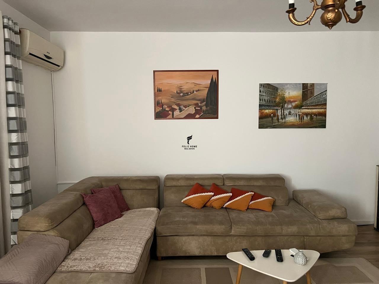 APARTAMENT ME QERA 3+1 RRUGA E DIBRES 70.000 LEKE FH-93487 – Tiranë