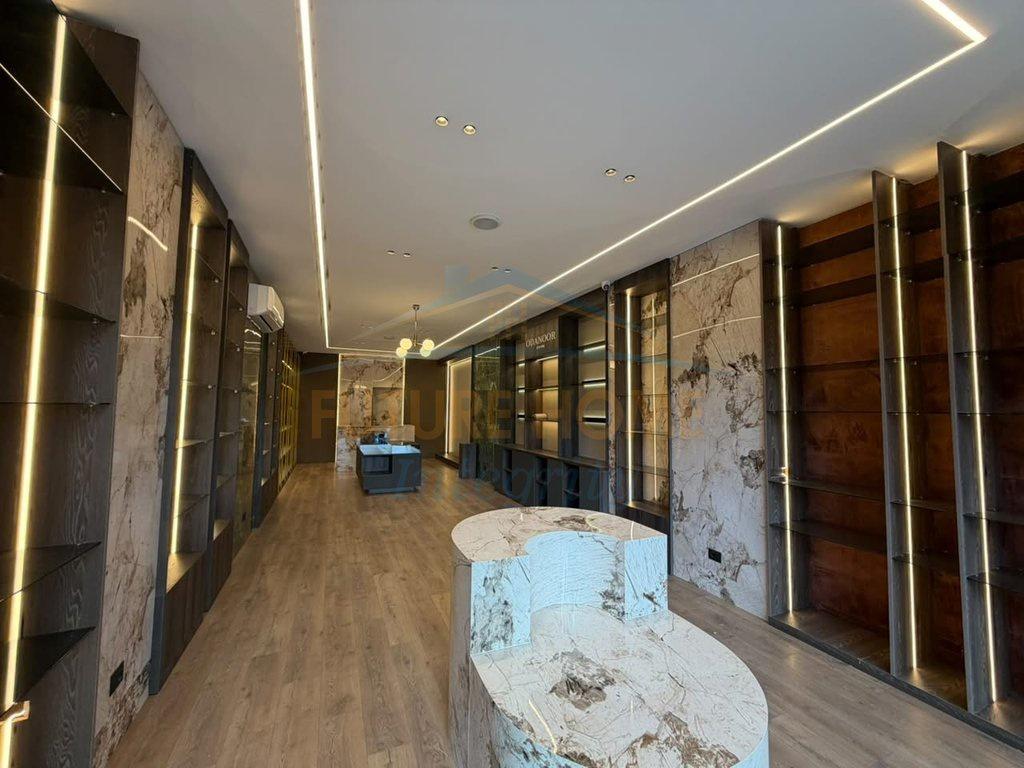 0696033060 Qera, Ambient biznesi, Bulevardi Gjergj Fishta, – Tiranë
