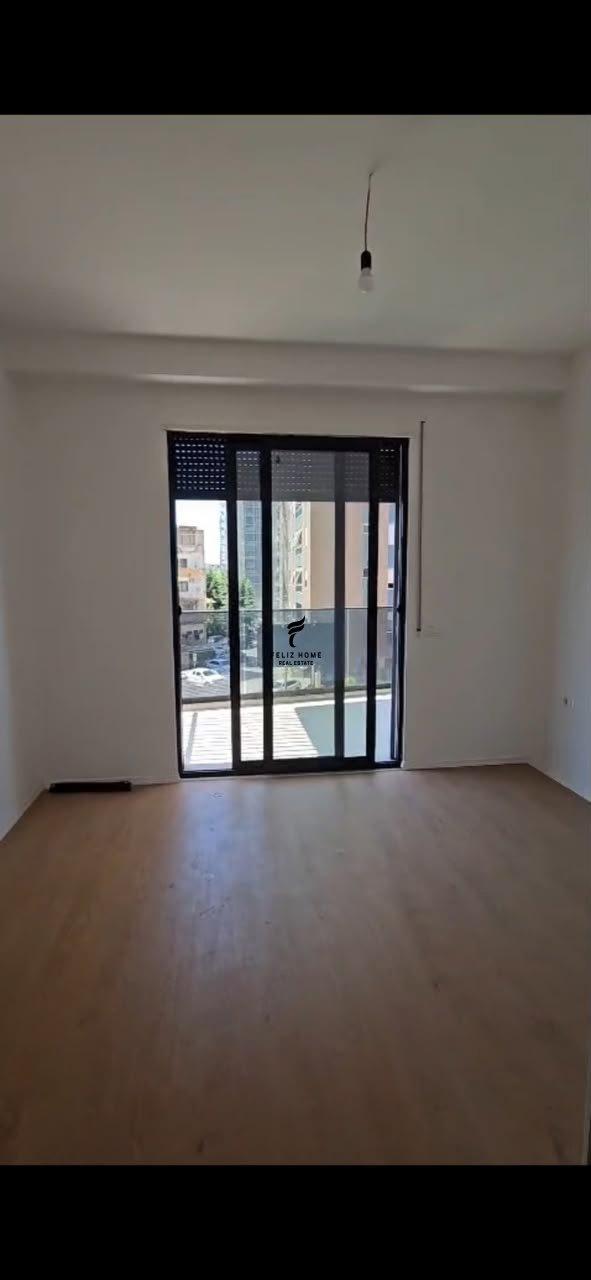 APARTAMENT ME QERA 2+1+2 DON BOSKO 65.000 LEKE FH-94358 – Tiranë