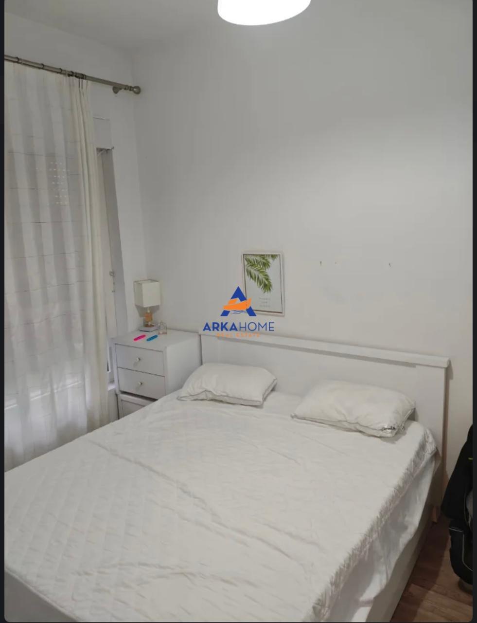 JEPET ME QERA APARTMENT 1+1+BALLKON "ALI DEMI" 500 EURO – Tiranë