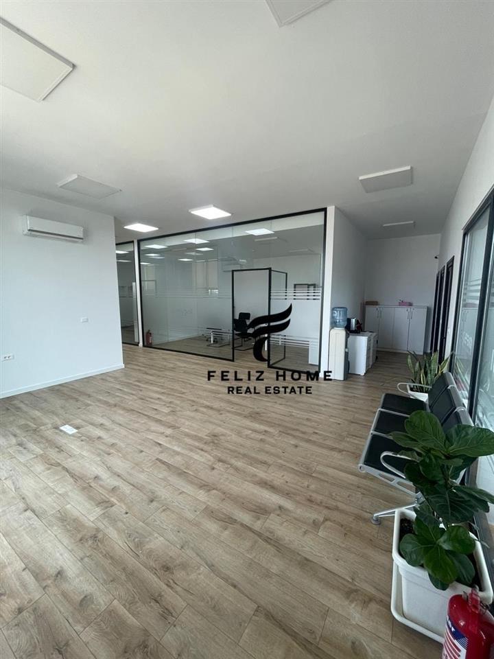 AMBIENT BIZNESI ME QERA 200 M2 TOP CHANNEL 1.750 EURO – Tiranë