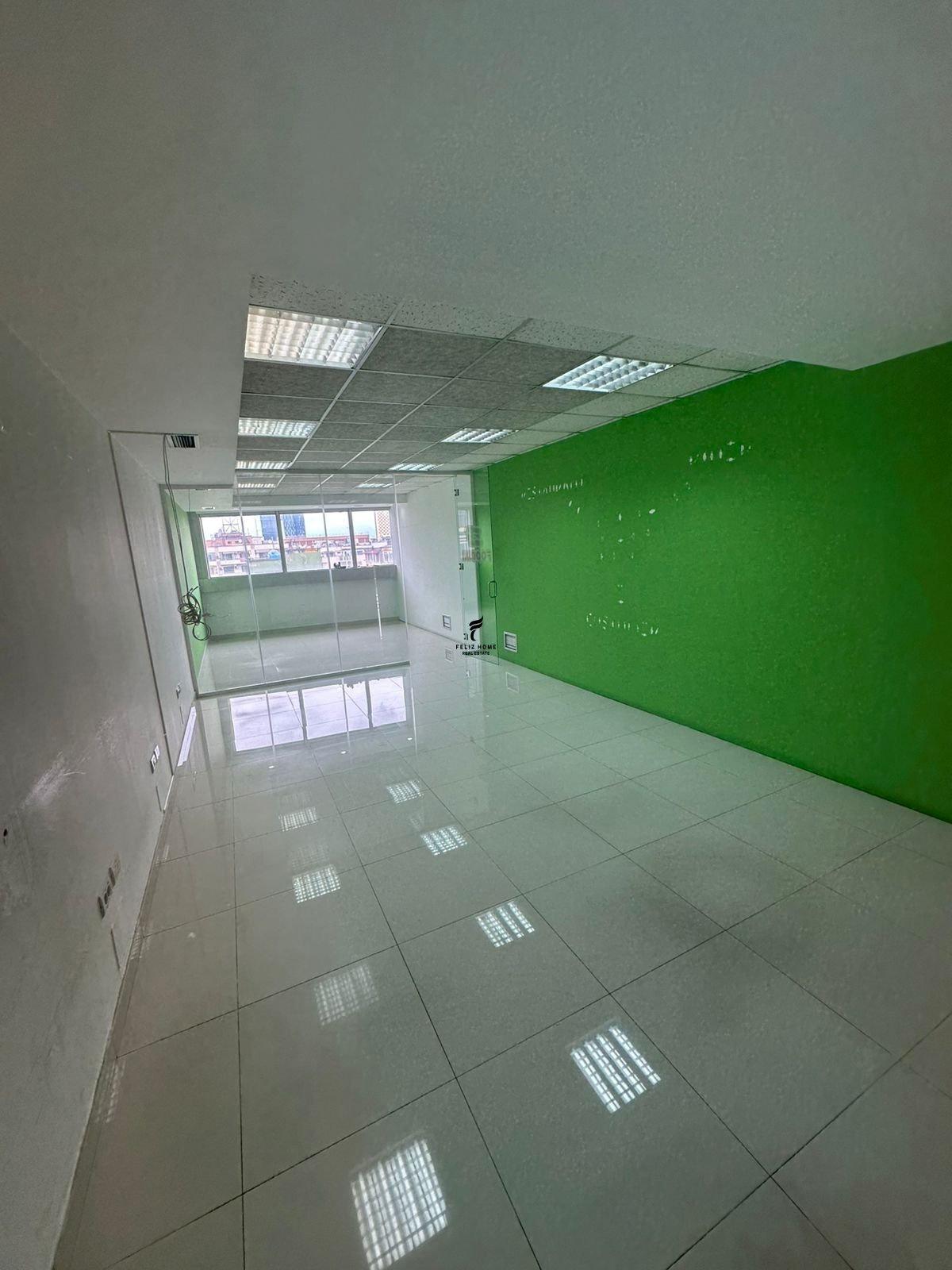 ZYRE ME QERA 145 M2 BLLOK 2.620 EURO FH-74516 – Tiranë